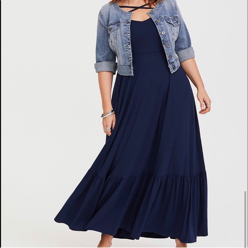 Torrid navy crisscross maxi dress size 3